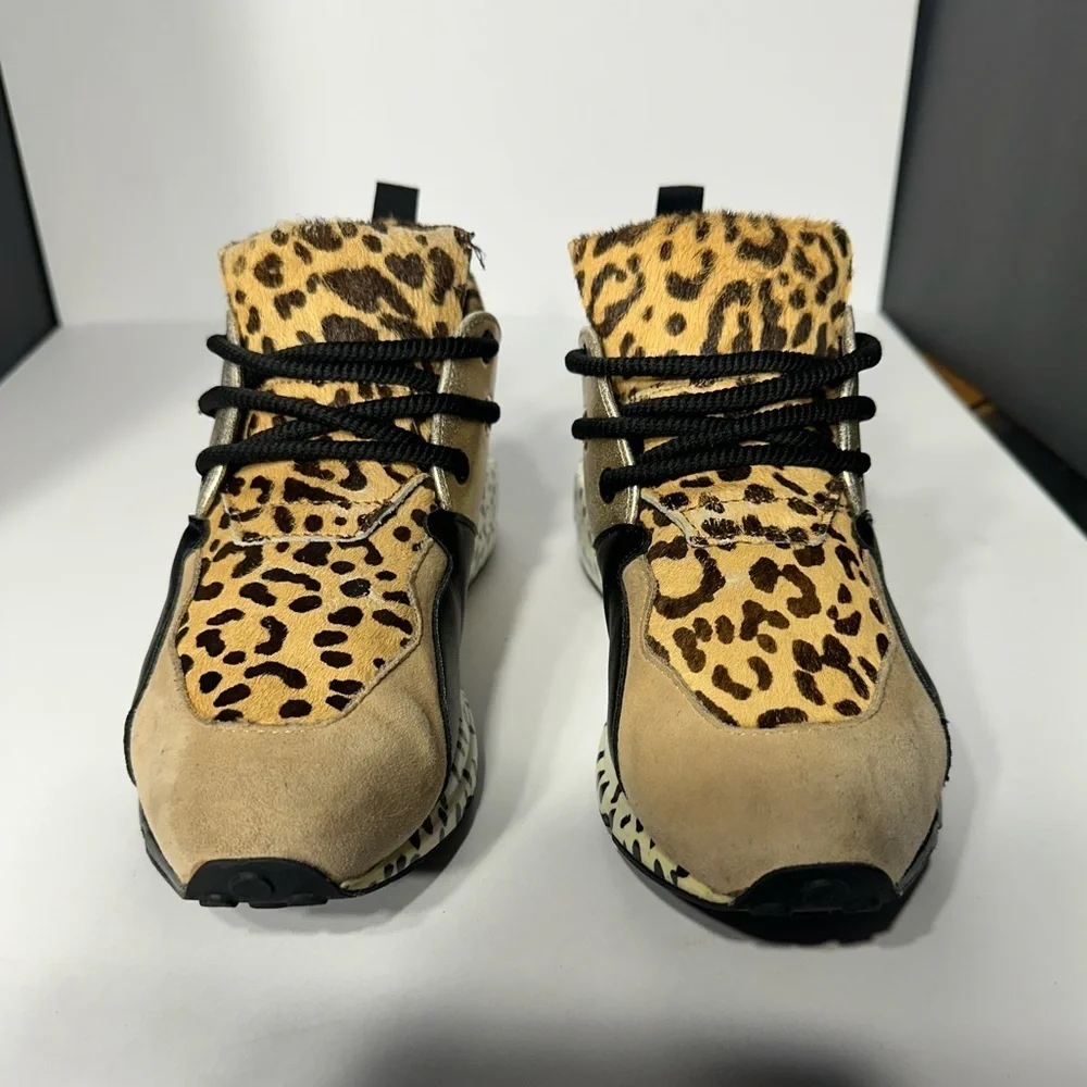 Leopard Print Sneakers with Black Laces steve madden size 7.5 pre owned